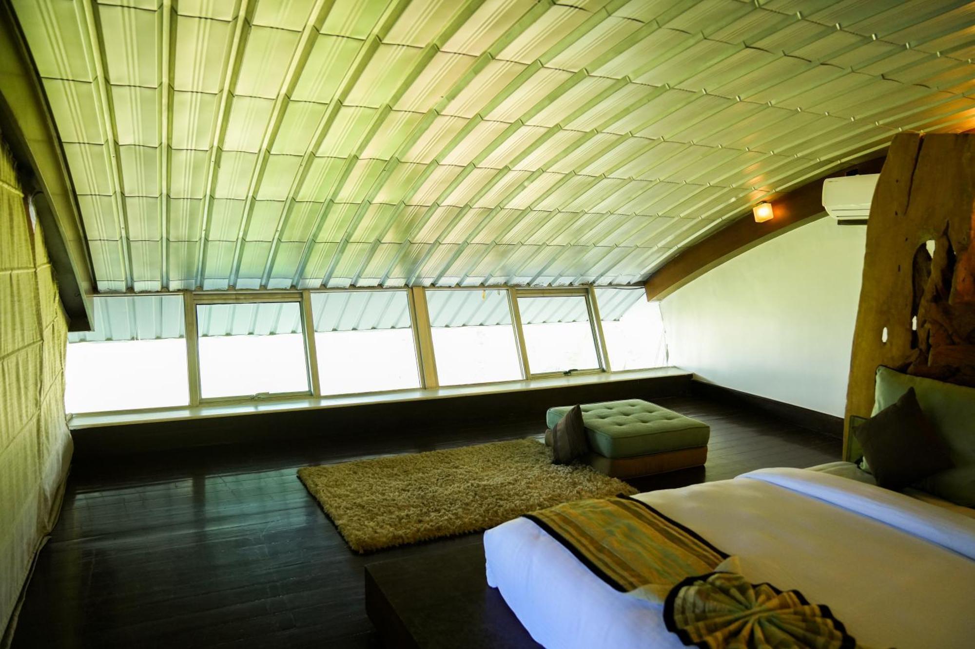 Regenta Beach House Resort, Goa Benaulim Esterno foto