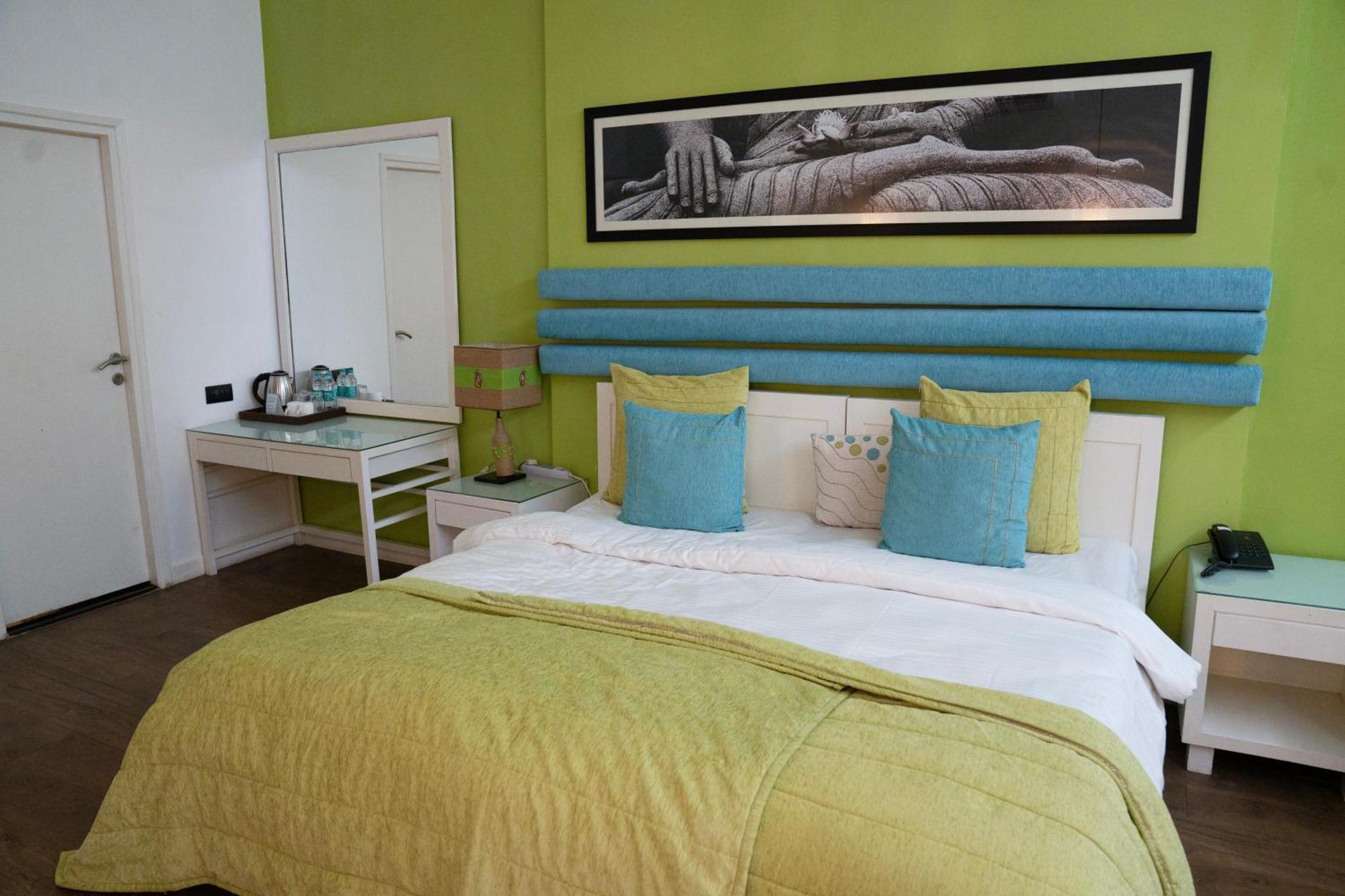 Regenta Beach House Resort, Goa Benaulim Esterno foto